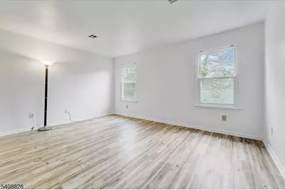 5 Leahy Ct, Franklin Township, NJ 08873 - Photo 15