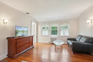 12 Edgewood Rd, Edison Twp., NJ 08820 - Photo 27