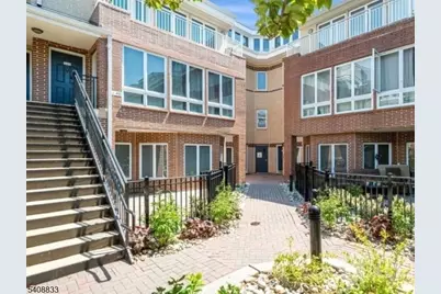368 Rector St #413, Perth Amboy, NJ 08861 - Photo 1