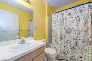 25 Buckingham Ct, Randolph Township, NJ 07869 - Photo 17