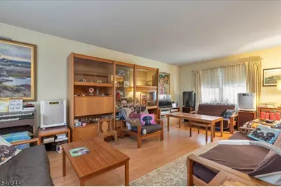 12 Lake Ave, Franklin Township, NJ 08873 - Photo 3