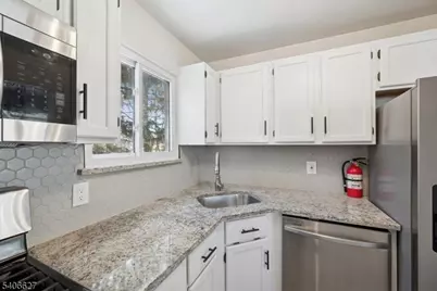 64 Lorraine Ter #2, Boonton Town, NJ 07005 - Photo 15