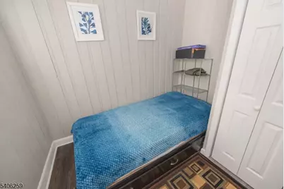 413 Beardsley Ave, Bloomfield, NJ 07003 - Photo 23