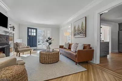 5 Inness Pl, Glen Ridge, NJ 07028 - Photo 5