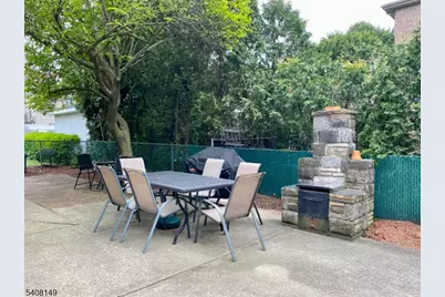 66 Liberty Pl, Palisades Park, NJ 07650 - Photo 17