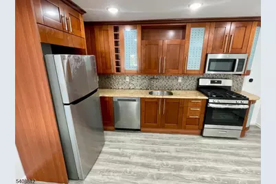 1307 Cricket Ln, Woodbridge Township, NJ 07095 - Photo 9