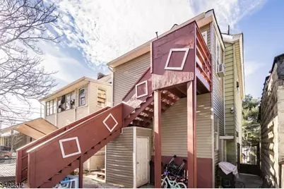 11 Mercer St, Paterson, NJ 07524 - Photo 5