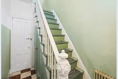 11 Mercer St, Paterson, NJ 07524 - Photo 9