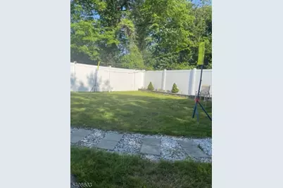 238 E 8th Ave, Roselle, NJ 07203 - Photo 25