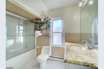 238 E 8th Ave, Roselle, NJ 07203 - Photo 17