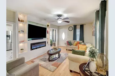 238 E 8th Ave, Roselle, NJ 07203 - Photo 5