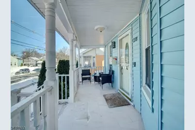 238 E 8th Ave, Roselle, NJ 07203 - Photo 3