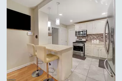 238 E 8th Ave, Roselle, NJ 07203 - Photo 11