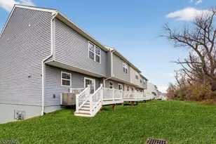 55 Limestone Blvd, Washington Township, NJ 07882 - Photo 23