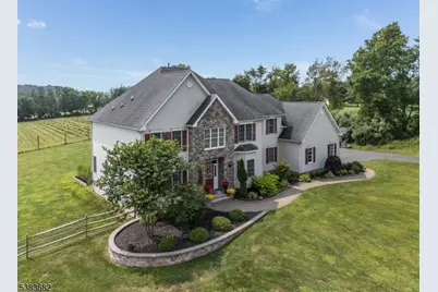 39 Sky Manor Rd, Franklin Township, NJ 08867 - Photo 5