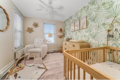 37 E Somerset Street, Raritan, NJ 08869 - Photo 29