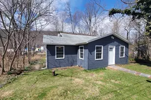 4 Henry St, Frankford Township, NJ 07826 - Photo 1