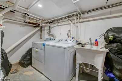 28 Tremont Ave, East Orange, NJ 07018 - Photo 17