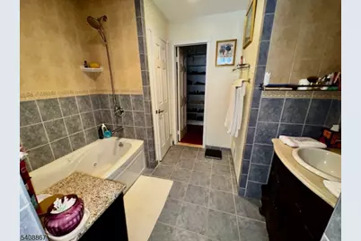 13 Ridge View Terr, Jefferson Township, NJ 07438 - Photo 13