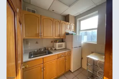 332 Lafayette St, Newark, NJ 07105 - Photo 19