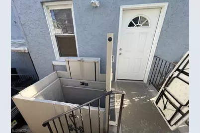 332 Lafayette St, Newark, NJ 07105 - Photo 37