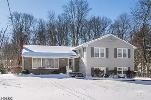 633 Plainfield Ave, Berkeley Heights Township, NJ 07922 - Photo 3