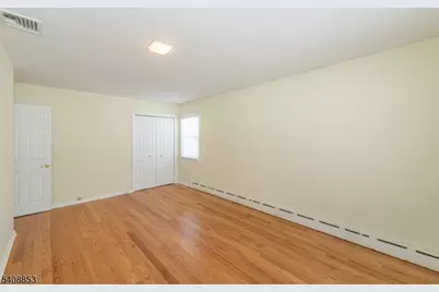 633 Plainfield Ave, Berkeley Heights Township, NJ 07922 - Photo 19