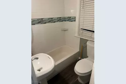 403 E 9th Ave #2, Roselle, NJ 07203 - Photo 9