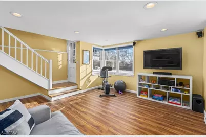 195 Hillside Ave, Chatham, NJ 07928 - Photo 21