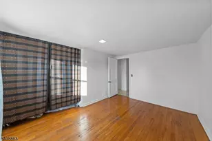 973 Ellis Pkwy, Edison, NJ 08820 - Photo 11