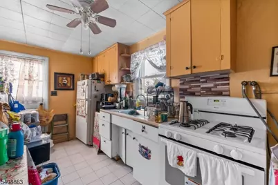 973 Ellis Pkwy, Edison, NJ 08820 - Photo 17