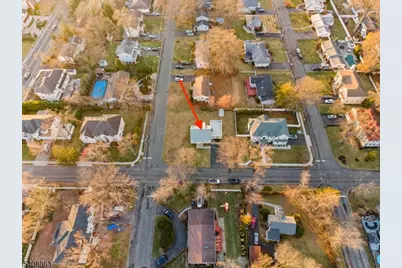 973 Ellis Pkwy, Edison, NJ 08820 - Photo 3