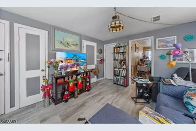 973 Ellis Pkwy, Edison, NJ 08820 - Photo 15