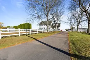 152 County Rd 513, Alexandria Township, NJ 08825 - Photo 9