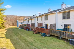 35 Liberty Ln, Franklin, NJ 07416 - Photo 7