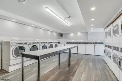 1203 River Rd #19K, Edgewater, NJ 07020 - Photo 15