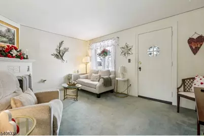 45 Marlboro Rd, Clifton, NJ 07012 - Photo 7