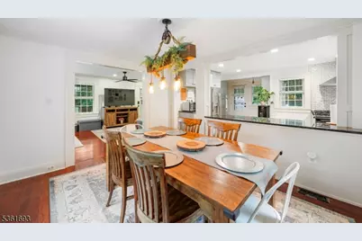 328 John St, Bound Brook, NJ 08805 - Photo 7