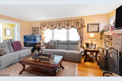 7 Wayland Dr, Verona Twp., NJ 07044 - Photo 11