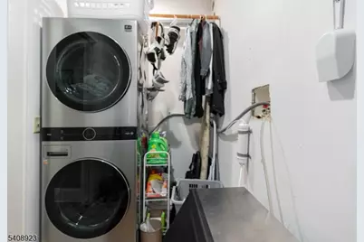 7 Wayland Dr, Verona Twp., NJ 07044 - Photo 23