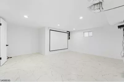 148 Freeman Ave, East Orange, NJ 07018 - Photo 21