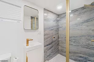 148 Freeman Ave, East Orange, NJ 07018 - Photo 23