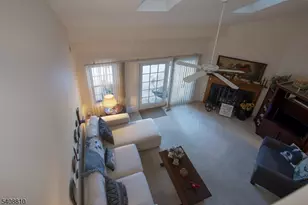 28 Peregrine Point, Hampton Township, NJ 07860 - Photo 7