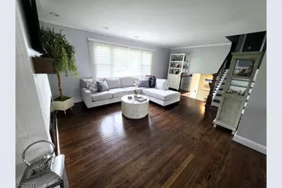 2620 Eleanor Ter, Union Township, NJ 07083 - Photo 5