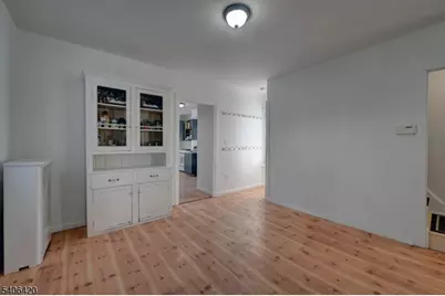 13 Orchard St, Bloomingdale, NJ 07403 - Photo 7