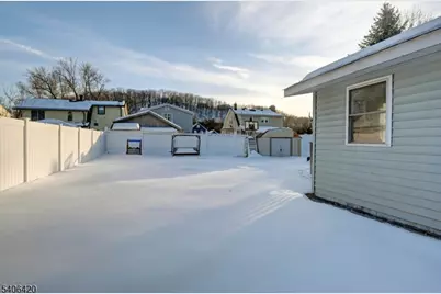 13 Orchard St, Bloomingdale, NJ 07403 - Photo 23