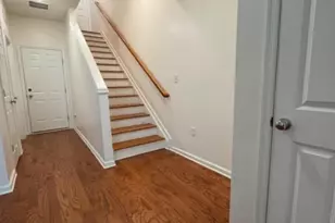 6 Ambrosia Ct, Livingston, NJ 07039 - Photo 3