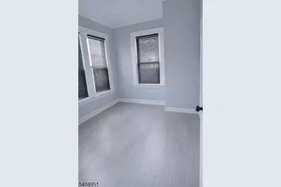 48 Oak Ave, Irvington, NJ 07111 - Photo 5