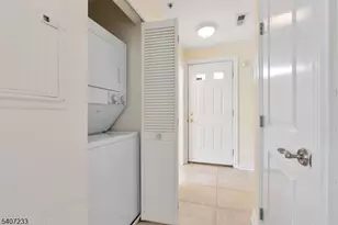 453 A Springfield Ave, Berkeley Heights Township, NJ 07922 - Photo 17