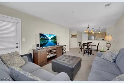 39 Loch Ln, Roxbury Township, NJ 07852 - Photo 9